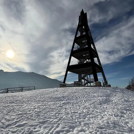 Adventourist - *